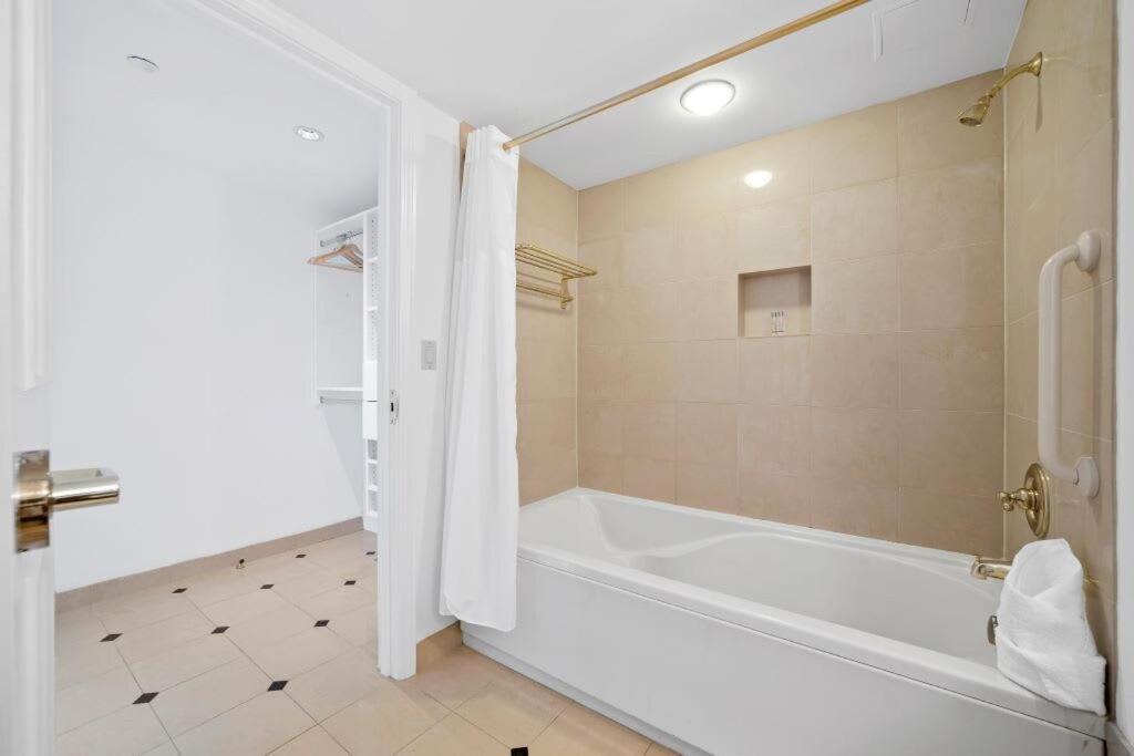 Boardwalk Cozysuites Beachfront 2Br 3Ba Condo Atlantic City Exterior photo