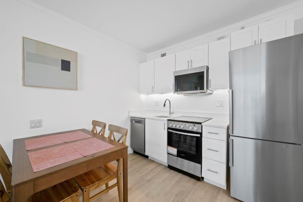 Boardwalk Cozysuites Beachfront 2Br 3Ba Condo Atlantic City Exterior photo